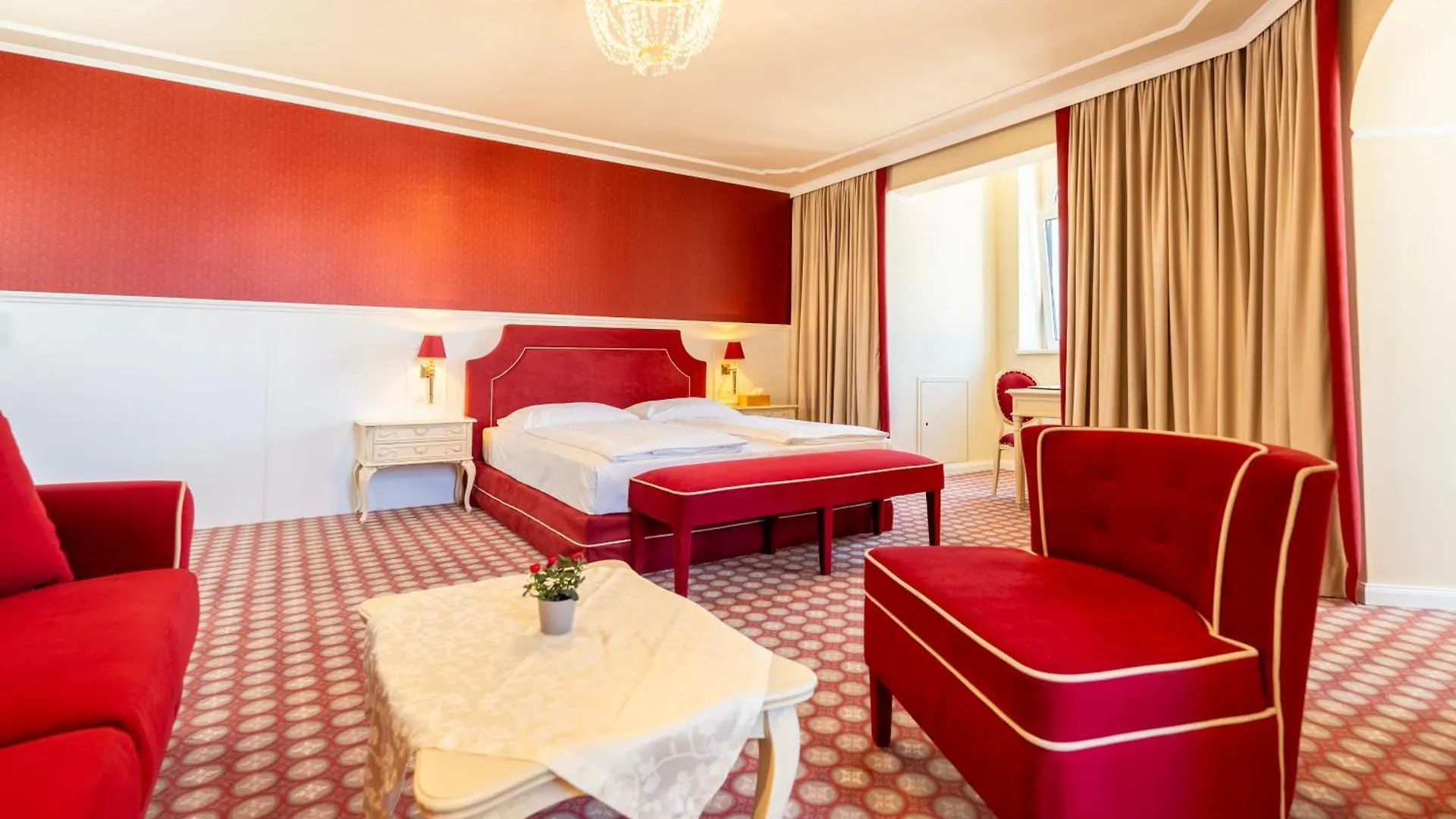 Aviano Boutique Hotel ウィーン 4*,