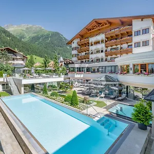 Trofana Royal 5 5*, Ischgl Ausztria