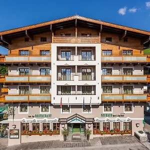 Neuhaus 4*, Saalbach-Hinterglemm Ausztria