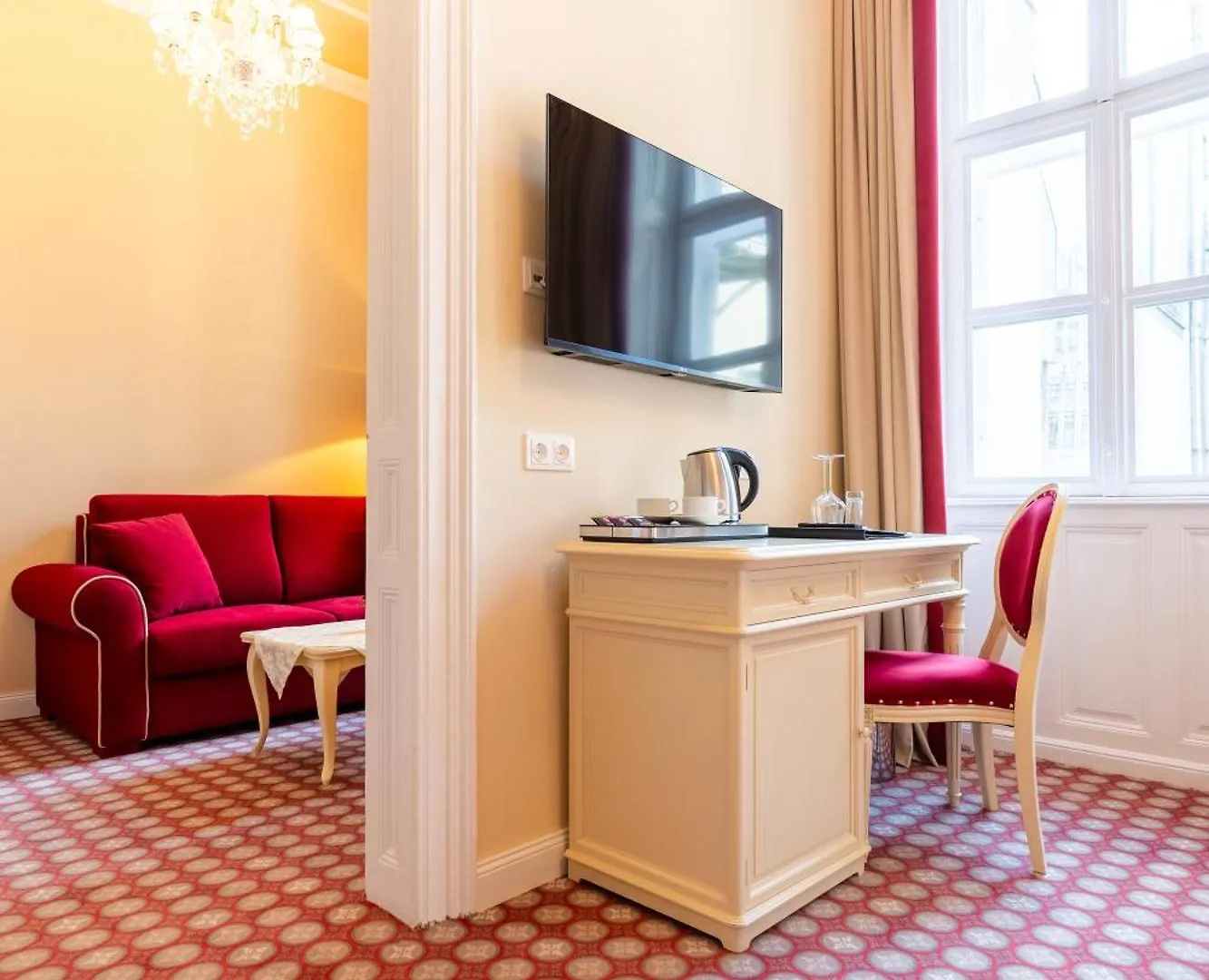 Aviano Boutique Hotel Vienna 4*,